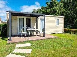 Camping L´Amuravela、クディレロのホテル