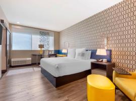 GLō Best Western Dallas South DeSoto, Hotel in DeSoto