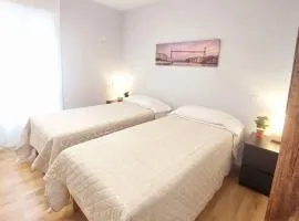 Habitación en apartamento con zonas comunes compartida HP