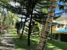 Apartment Bungalow in Mauritius, Flic En Flaq, hotel v destinaci Flic-en-Flac