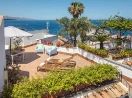 Blue54 - Pozzillo sul mare fra l'Etna e Taormina