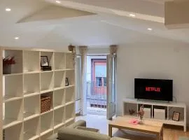 Loft recién reformado enfrente del centro botín