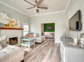 Walk to River and Shops Downtown Dunnellon Escape