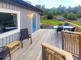 4 person holiday home in Nösund, hotel en Nösund