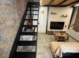 KiKo Loft, готель у місті Патри