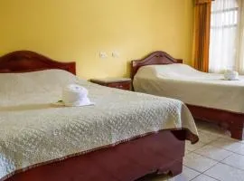 Hotel Montecito Pz
