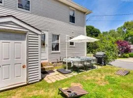 Wakefield Escape Walk to Downtown and Near Beaches!