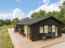 Lovely Home In Ebeltoft With Wifi