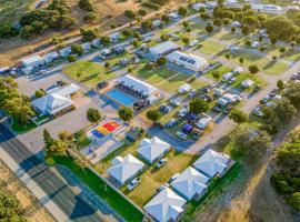 BIG 4 Tasman Holiday Parks - Ledge Point, hotel a Ledge Point
