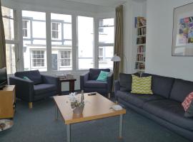 Totters Hostel, hostel ở Caernarfon