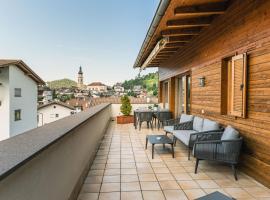 Apartments Scherlin, hotel v destinaci Castelrotto