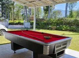 Villa Kebun Teh, 4 Kamar, Kolam, Billiard
