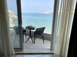 Lovely 2BED seafront-xemxija -FL3 by Homely