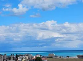 Studio lumineux proche plage et centre ville