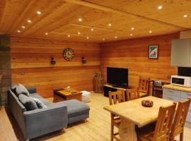 l'appartement montagnard d'Estelle 4-6 personnes, apartment in Lanslebourg-Mont-Cenis