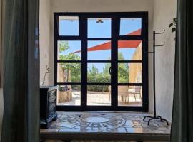 Cisterna - Loft con giardino, hôtel à Marina di Camerota