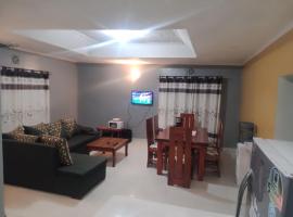 Plush 3 Bedroom Apartment Home, hotel pro pobyt s domácími mazlíčky v Kitale