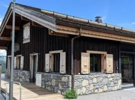 Chalet Petit Pierre Les Gets - Mountain Voyages