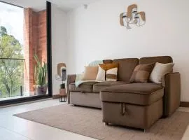 Cozy and Modern Apartment, in Cuenca