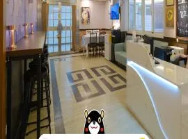 85 Asia Hotel