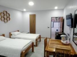 ยูโฮม หนองแฟบ, penzion – hostinec v destinaci Ban Samnak Muang