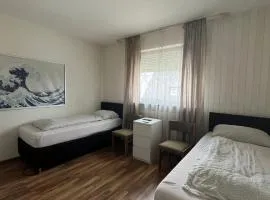 Pension Highway Vinckestraße