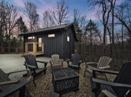 Dreamy Cabin Near Gatlinburg Hot Tub Fire Pit Secluded and Cozy!