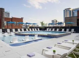 Tempo By Hilton Nashville Downtown