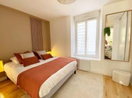 Le Villebois，埃佩爾奈的飯店