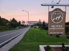 En route vers l’infini，佩爾塞的飯店