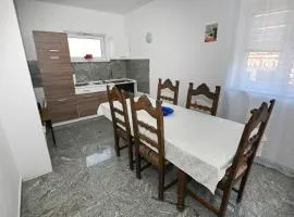 Light apartment - with Air Conditioning