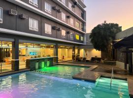 Circle Inn - Iloilo City Center, hotel v destinaci Iloilo City