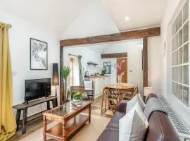 The Boat Shed - Ukc3775