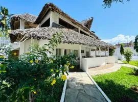 Lilo Cottages