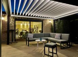 Villa 4 chambres piscine et grand terrain