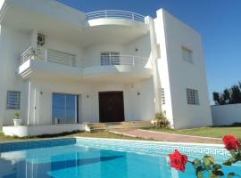 Villa Adel, ξενοδοχείο σε Hammamet Nord