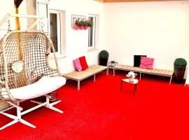 THE RED TERRACE PENTHOUSE A 7Km CITY CENTER GRANADA