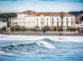 Grand Hotel Des Sablettes Plage, Curio Collection By Hilton