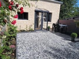 Conteville에 위치한 호텔 Maison proche de Honfleur, côte fleurie