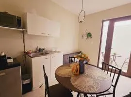 Apartamento Compacto muy cerca del Irtra