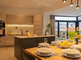Escape 2 Unwind At The Parade, Accommodates 10, hotel v destinaci York