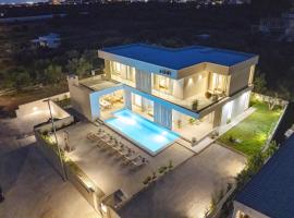 Villa La Casa, hotel in Bibinje