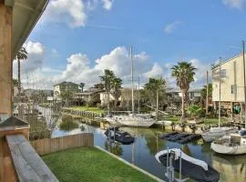 Waterfront Escape 4br Haven With Dock & Fire Pit
