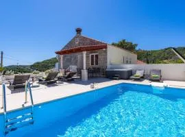 Lovely Apartment In Zaton Mali