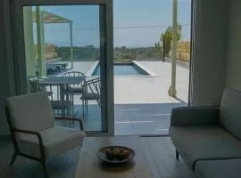 MENTOROS VILLAS