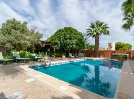 Elegant Villa in Playa Honda with Private Pool