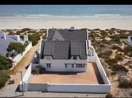 Bokmakierie Villa