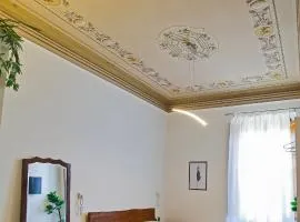 Tiritù Apartments、カターニアのアパートメント