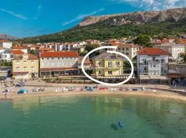 Deluxe Double Rooms in Castellum Besca