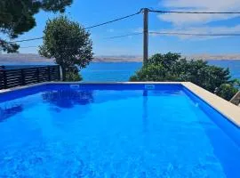 Beachfront Apartments Baricevic with Pool